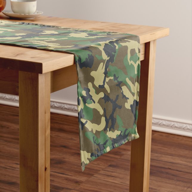 Caminho De Mesa Pequeno Woodland Camo (No Local)