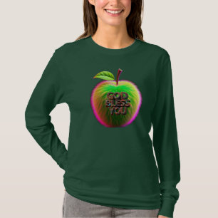 camisa com desenho de maçã verde