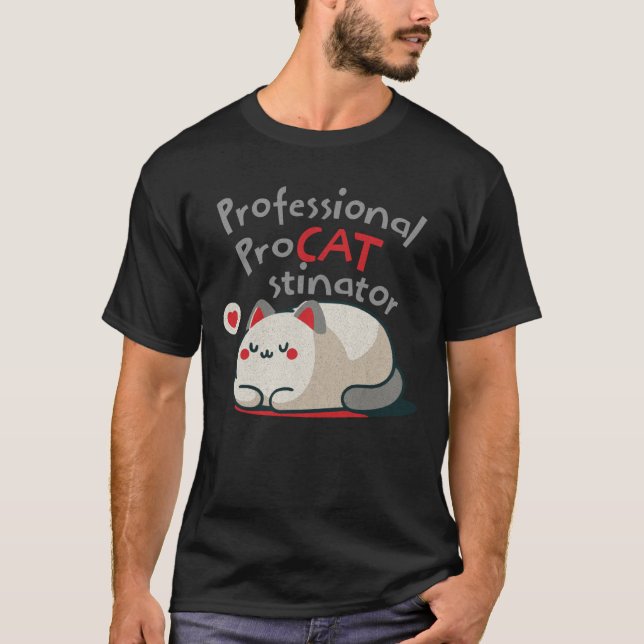 Camisa com Procrastinador Profissional nela (Frente)
