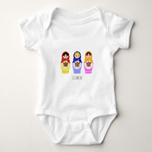 Camisa conhecida do bebê das bonecas do matryoshk