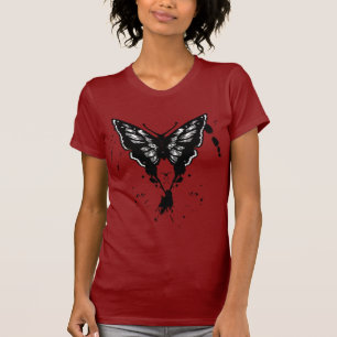 Camisa da borboleta com borboleta pintada