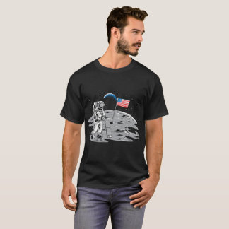 Camisa da lua T da bandeira do golfe do astronauta