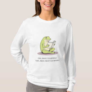 Camisa das mulheres em Sapo bonito de ler
