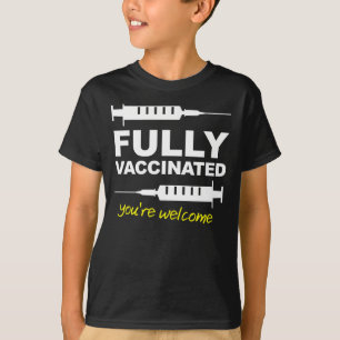 Camisa de criança pequena totalmente vacinada