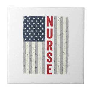 Camisa de Enfermeira com Bandeira Americana Vintag