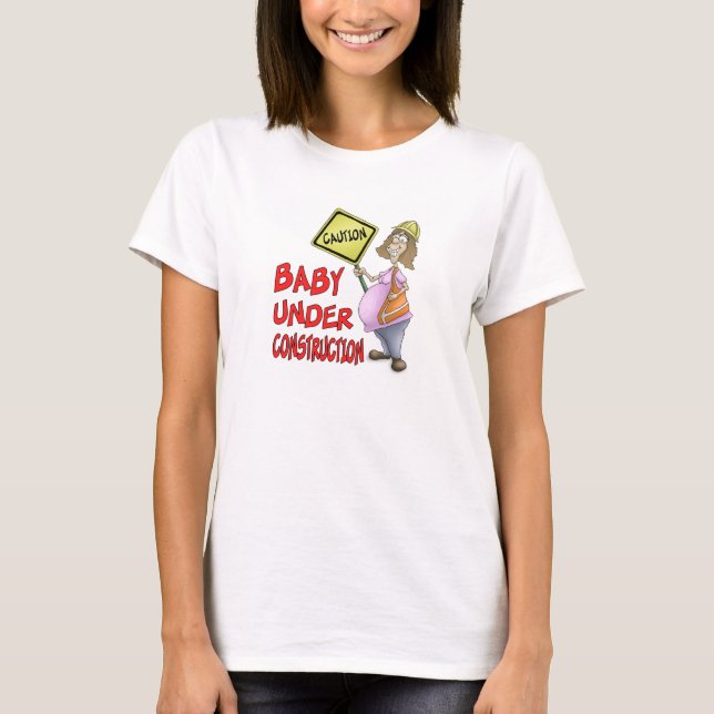 Camisa De Maternidade De Cartoon: Bebê Em Construç (Frente)