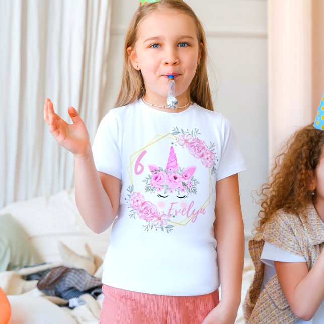 Camisa de Nascimento do Unicórnio Moderno, Cor-de- (Criador carregado)