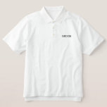 Camisa de Polo Clássico do Mens Groom<br><div class="desc">Esta linda camisa polo clássica para o Groom é mostrada na cor branca com letras bordadas pretas. Personalize este item ou comprar conforme mostrado.</div>