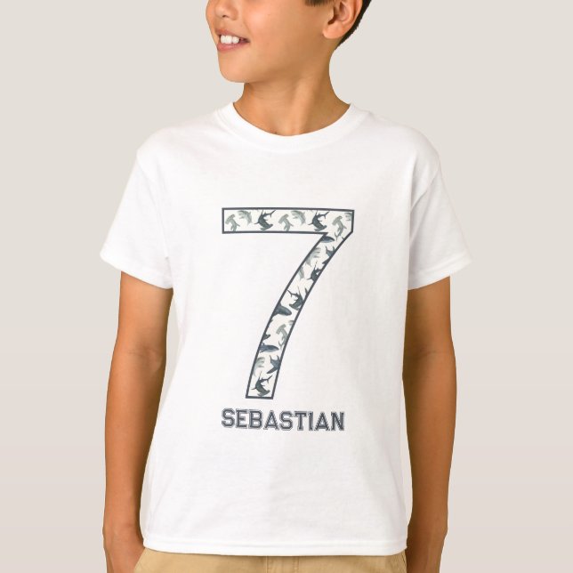 Camisa de Tubarão de Aniversário Personalizada de  (Frente)