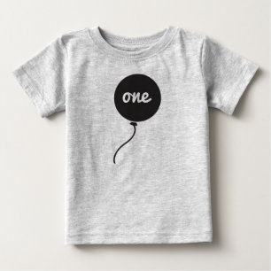 Camisa do aniversário do bebê primeira
