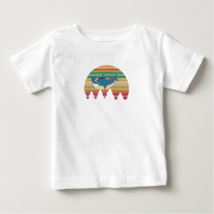 camisa do nariz de tubarão