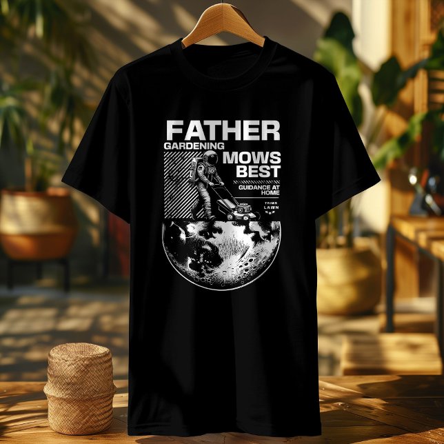 Camisa do Pai de força espacial | Astronauta Lawn  (Criador carregado)