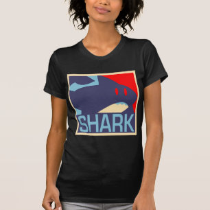 Camisa do tubarão do pop art