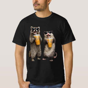 Camisa engraçada de guaxinim gambá bebendo café ge