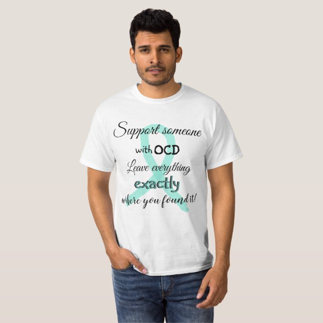 Camisa Engraçada de Humor OCD (Frente Completa)