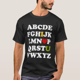 Camisa escura do alfabeto eu te amo T