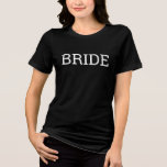 Camisa Mínima de Noiva - Festa de solteira Bonita<br><div class="desc">Celebre seu momento especial com esta camiseta "BRIDE", elegante e na moda, projetada para noivas que amam um olhar limpo e moderno. Quer você esteja em um chá de panela, fim de semana de solteira, ou manhã de casamento, esta camisa é uma peça obrigatória para cada noiva. Faça do seu...</div>