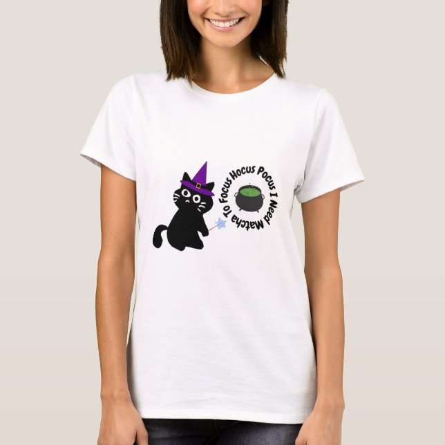 Camisa Preta de Gato Hocus Pocus Preciso de Matcha (Frente)