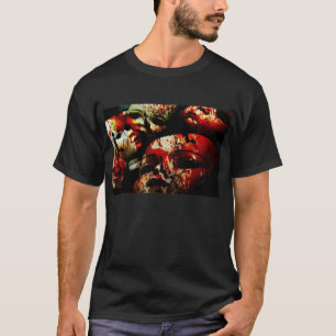 Camisa sangrenta da boneca