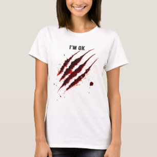 Camisa sangrenta, estou bem Sangue Splatter.