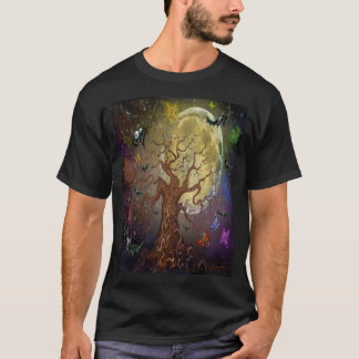 Camisa T de árvore torcida