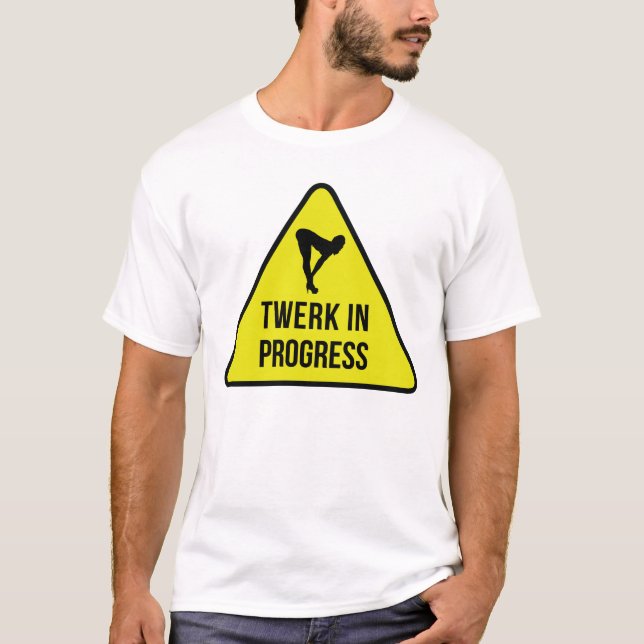 Camisa T: Twerk Em Curso (Frente)