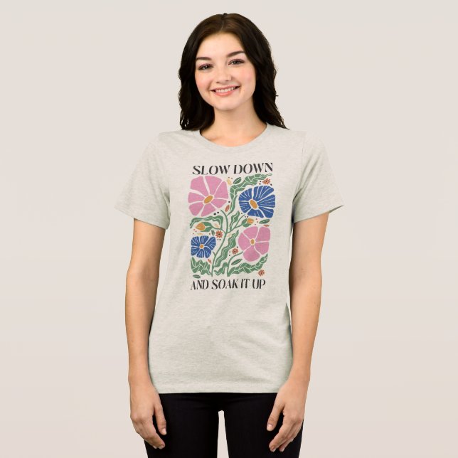 Camisa Tri-Blend Citações Florais Boho (Frente Completa)