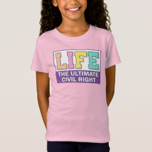 Camisas de meninas com um design pastel.
