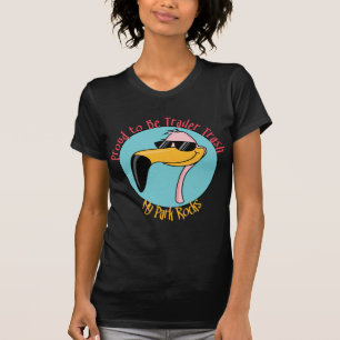 Camisas e presentes no Parque Trailer Funny