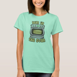 Camisas engraçadas da maternidade T: Bolo no forn