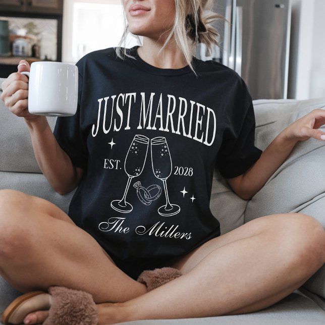 Camisas Personalizadas de Lua de Mel para Noiva e  (just married shirts, honeymoon shirts, newlywed shirts, bride and groom shirts, custom wedding shirt)