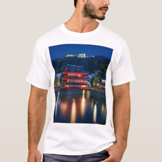 Camiseta 富士山と紅葉( Mount Fuji and autumn leaves)