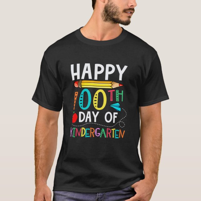 Camiseta 100 Days Of Kindergarten Happy 100th Day Of School (Frente)