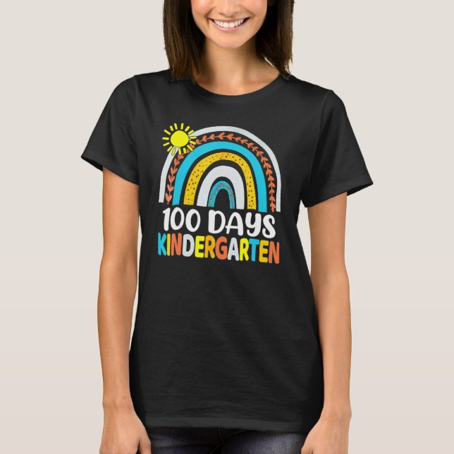 Camiseta 100 Days of Kindergarten School Teacher or Student (Frente)