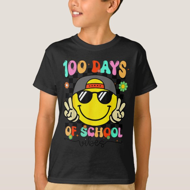 Camiseta 100 Days Of School 100th Day Smile Groovy Face Tea (Frente)