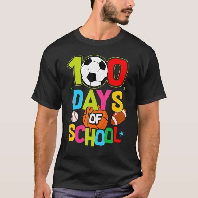 Camiseta 100 Days Of School Baseball Basketball Soccer Foot (Frente)