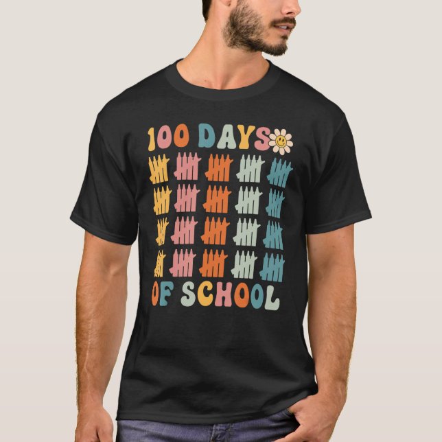 Camiseta 100 Days of School Retro Happy 100th Day (Frente)