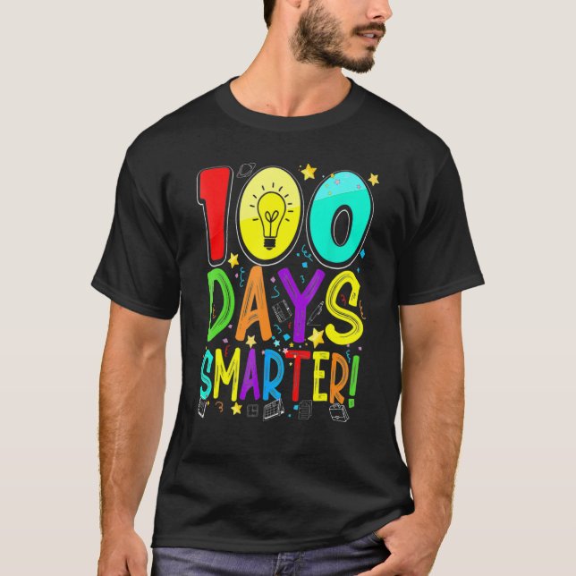 Camiseta 100 Days Smarter Happy 100th Day Of School Student (Frente)