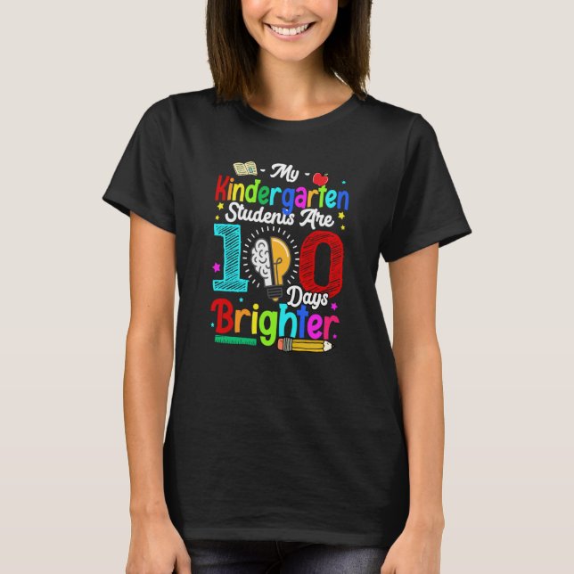Camiseta 100 Days Smarter Kindergarten 100th Day Of School  (Frente)