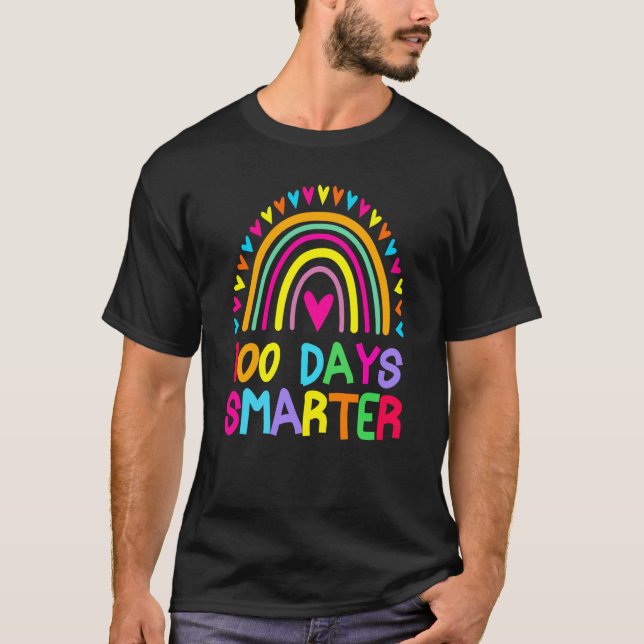 Camiseta 100 Days Smarter Students Happy 100th Day of Schoo (Frente)
