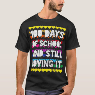 Camiseta 100 Dias De Escola Ainda O Adoram