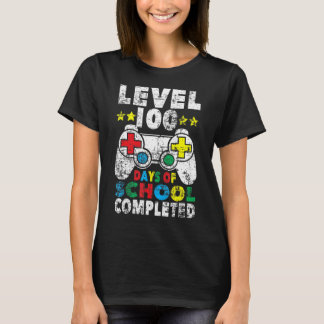 Camiseta 100 dias de escola completaram o nível de jogador