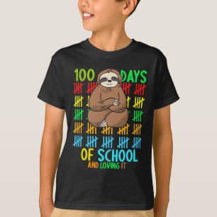 Camiseta 100 dias de escola e amando-a - preguiçoso