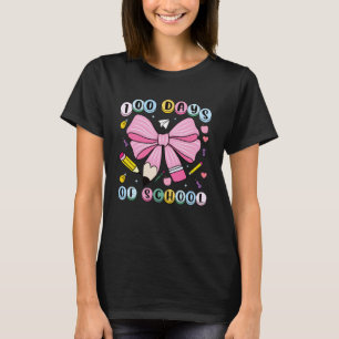 Camiseta 100 Dias de Escola Laço Cor-de-Rosa Fofo Professor