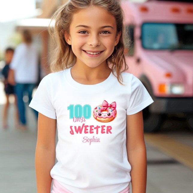 Camiseta 100 Dias De Nome Da Garota De Rosquinha Docinho (100 Days Of School Cute Sweet Donut Girl Name T-Shirt)
