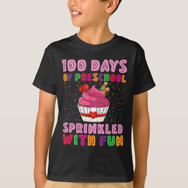 Camiseta 100 Dias De Pré-Escolas Empurradas Com Cupcake Div (Frente)
