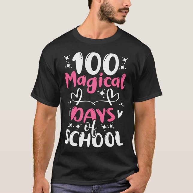 Camiseta 100 Dias Mágicos De Principiante Escolar (Frente)