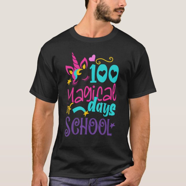 Camiseta 100 dias mágicos de professora universitária Le (Frente)