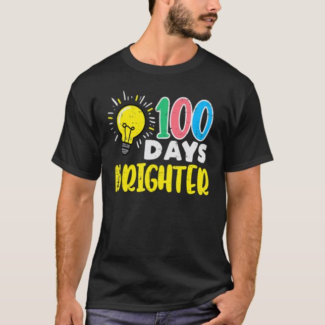 Camiseta 100 Dias Mais Brighter Bulb 100º Dia de Smar Escol (Frente)