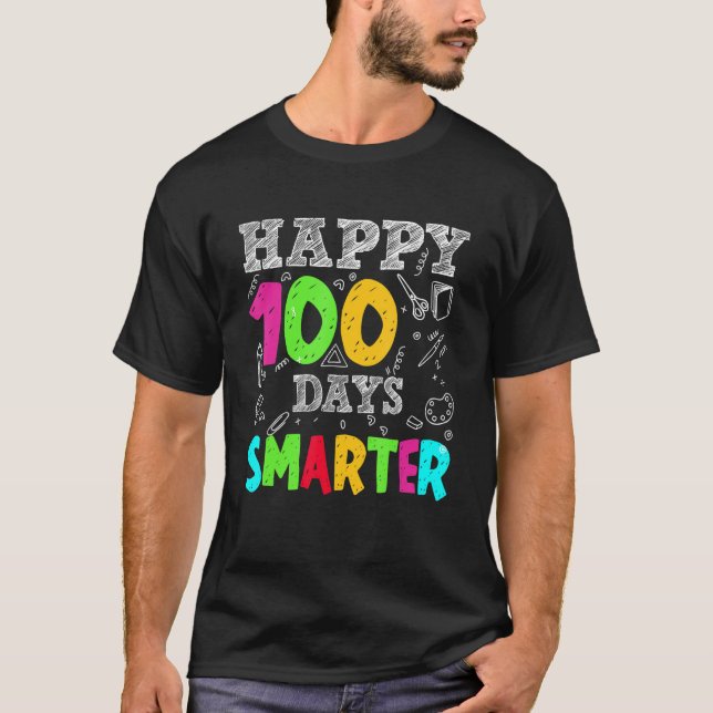 Camiseta 100 Dias Mais Inteligentes Professores Figuram 100 (Frente)